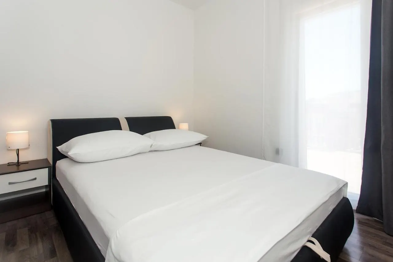 Angolo Apartments Kastela